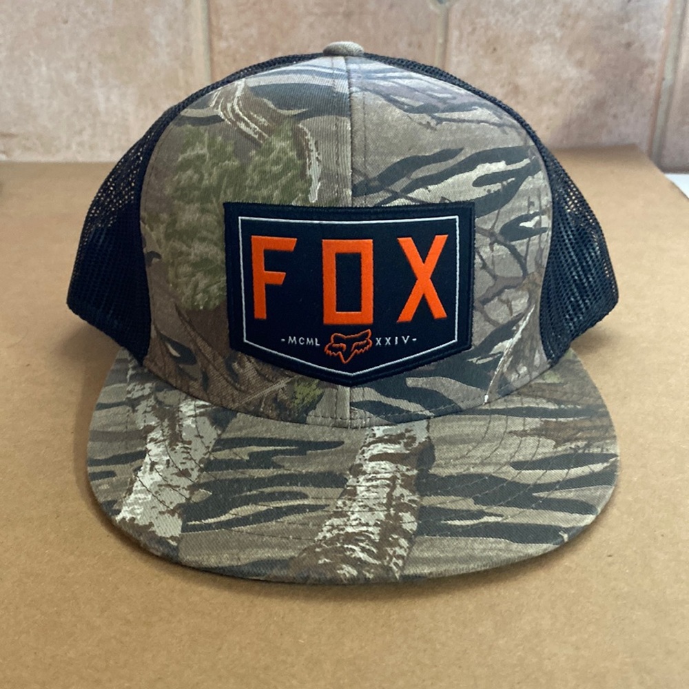 Fox trucker hat SnapBack camo